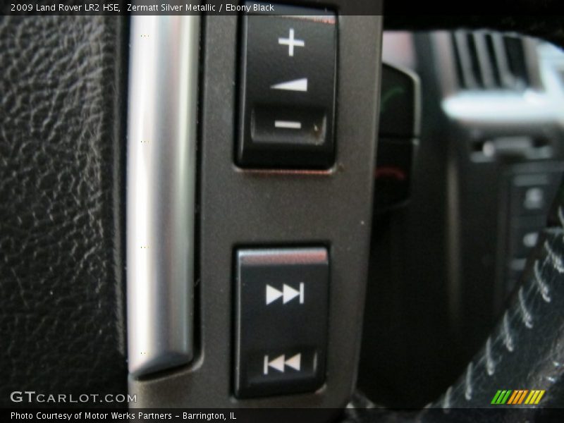 Zermatt Silver Metallic / Ebony Black 2009 Land Rover LR2 HSE