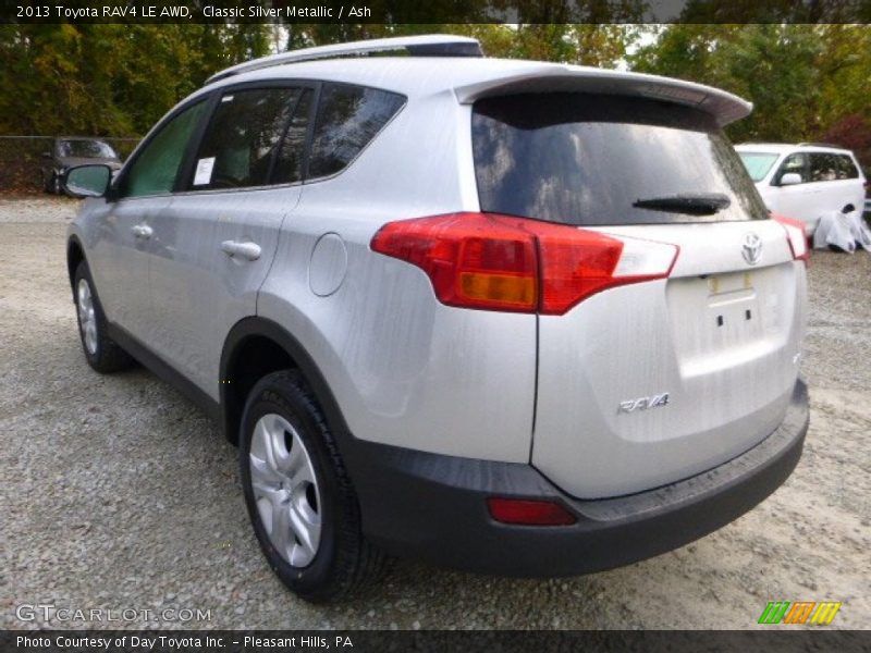 Classic Silver Metallic / Ash 2013 Toyota RAV4 LE AWD