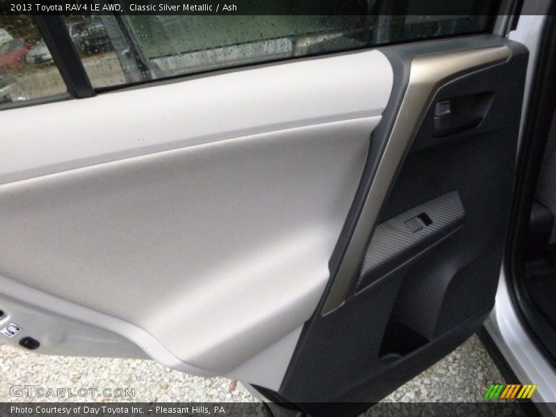 Classic Silver Metallic / Ash 2013 Toyota RAV4 LE AWD