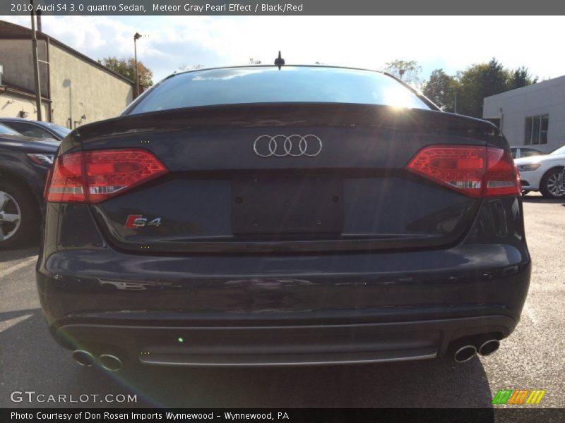 Meteor Gray Pearl Effect / Black/Red 2010 Audi S4 3.0 quattro Sedan