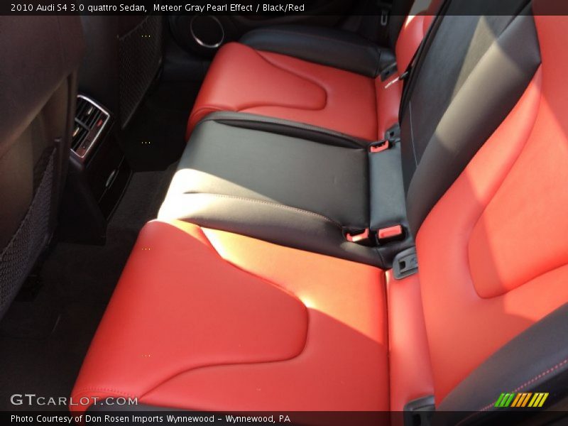 Meteor Gray Pearl Effect / Black/Red 2010 Audi S4 3.0 quattro Sedan