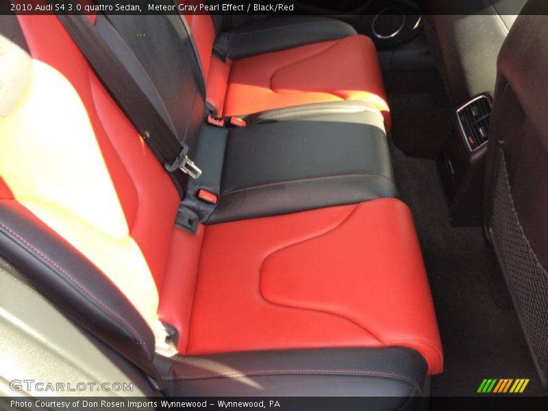 Meteor Gray Pearl Effect / Black/Red 2010 Audi S4 3.0 quattro Sedan