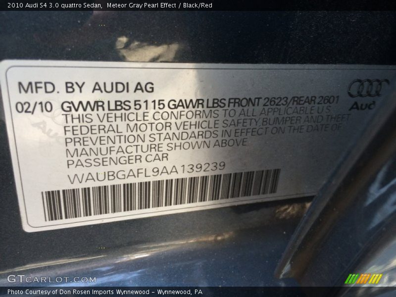 Meteor Gray Pearl Effect / Black/Red 2010 Audi S4 3.0 quattro Sedan