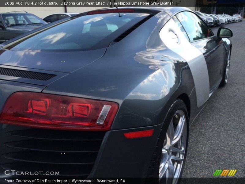 Daytona Grey Pearl Effect / Fine Nappa Limestone Grey Leather 2009 Audi R8 4.2 FSI quattro
