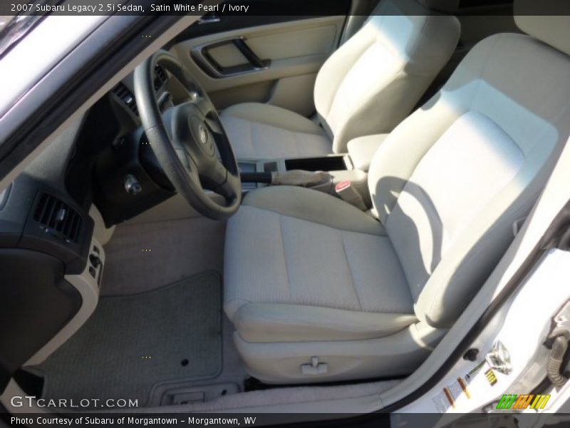 Satin White Pearl / Ivory 2007 Subaru Legacy 2.5i Sedan