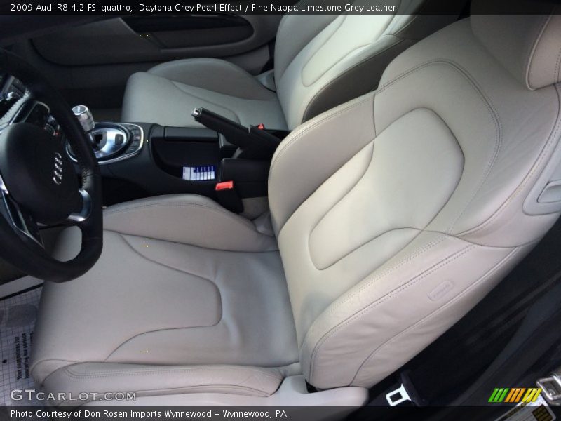 Front Seat of 2009 R8 4.2 FSI quattro