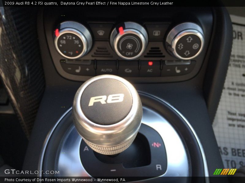  2009 R8 4.2 FSI quattro 6 Speed R tronic Automatic Shifter