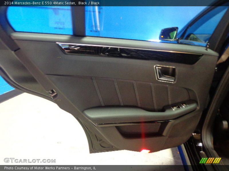 Black / Black 2014 Mercedes-Benz E 550 4Matic Sedan
