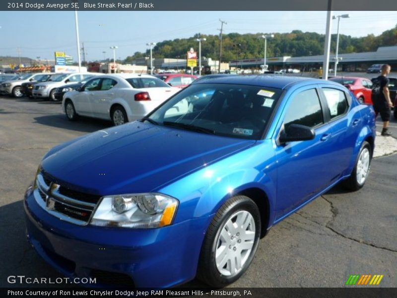 Blue Streak Pearl / Black 2014 Dodge Avenger SE