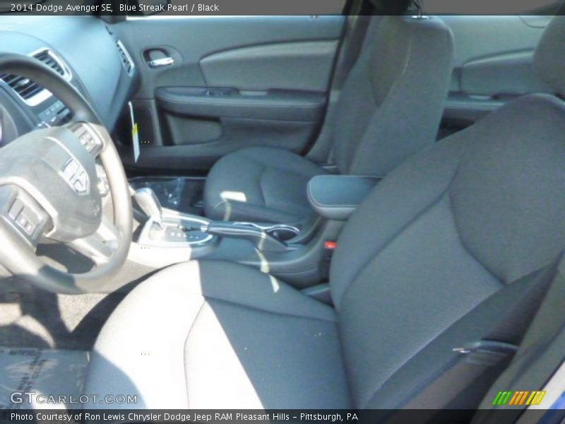 Blue Streak Pearl / Black 2014 Dodge Avenger SE