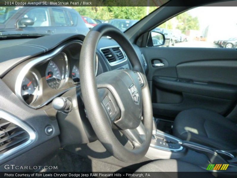Blue Streak Pearl / Black 2014 Dodge Avenger SE
