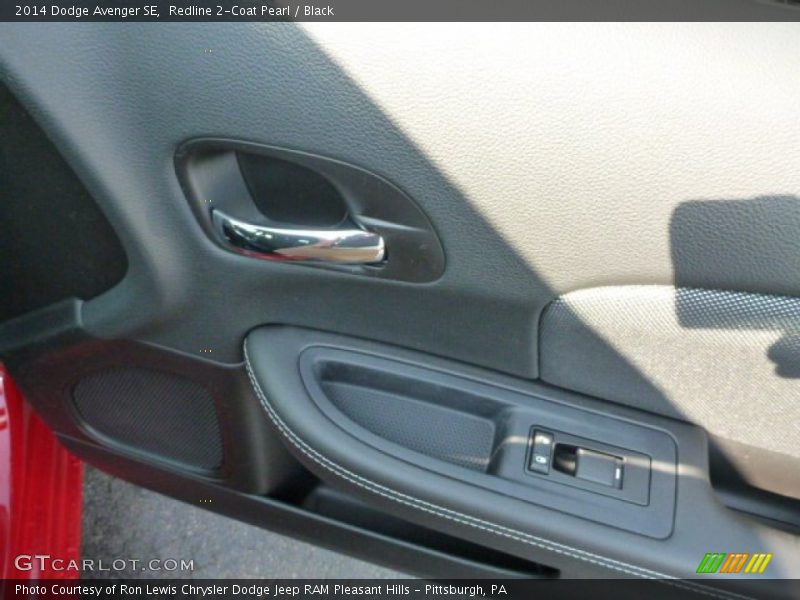 Redline 2-Coat Pearl / Black 2014 Dodge Avenger SE