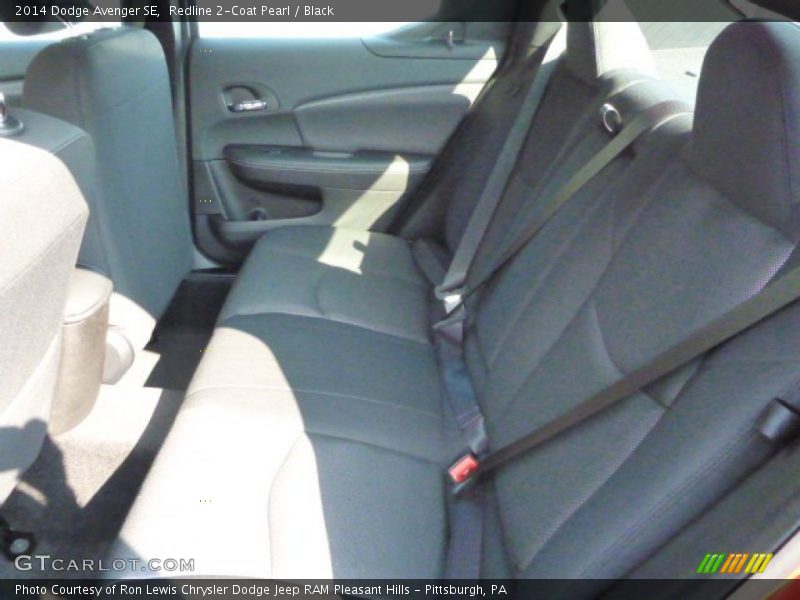 Redline 2-Coat Pearl / Black 2014 Dodge Avenger SE