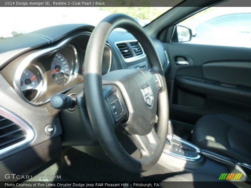 Redline 2-Coat Pearl / Black 2014 Dodge Avenger SE