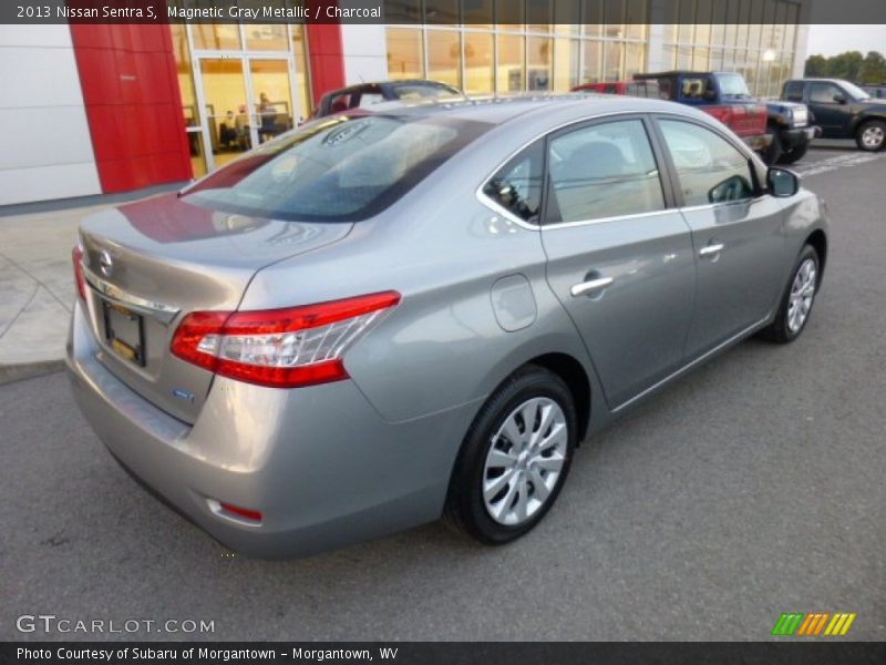 Magnetic Gray Metallic / Charcoal 2013 Nissan Sentra S