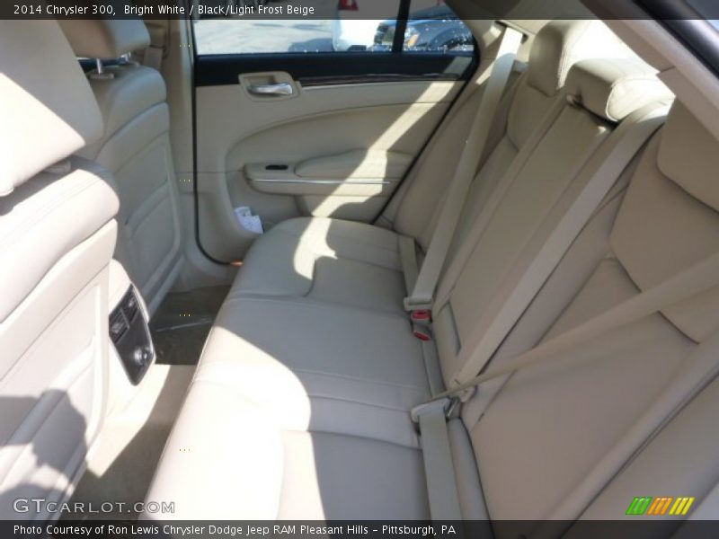 Bright White / Black/Light Frost Beige 2014 Chrysler 300