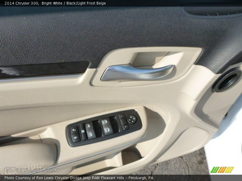 Bright White / Black/Light Frost Beige 2014 Chrysler 300