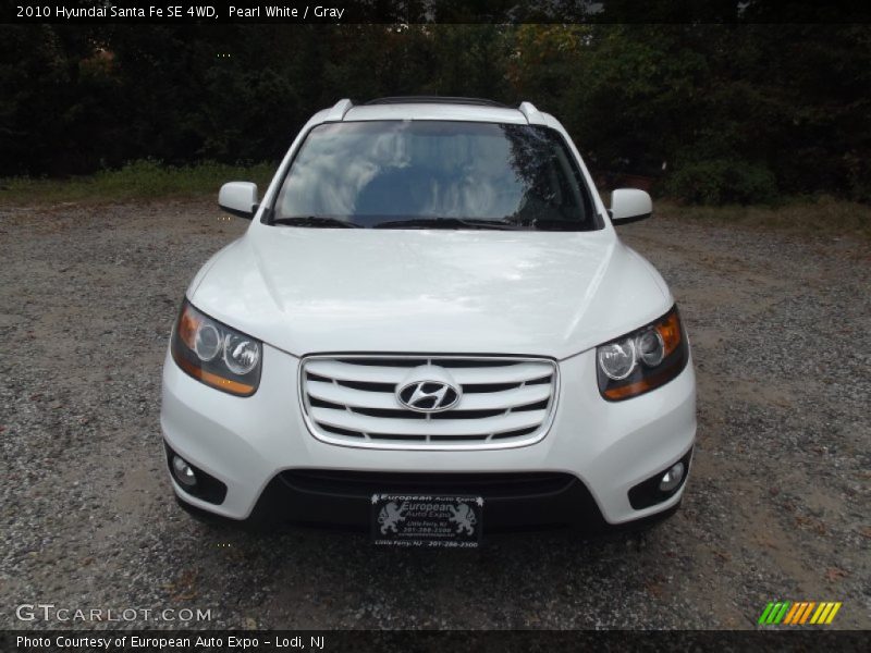 Pearl White / Gray 2010 Hyundai Santa Fe SE 4WD
