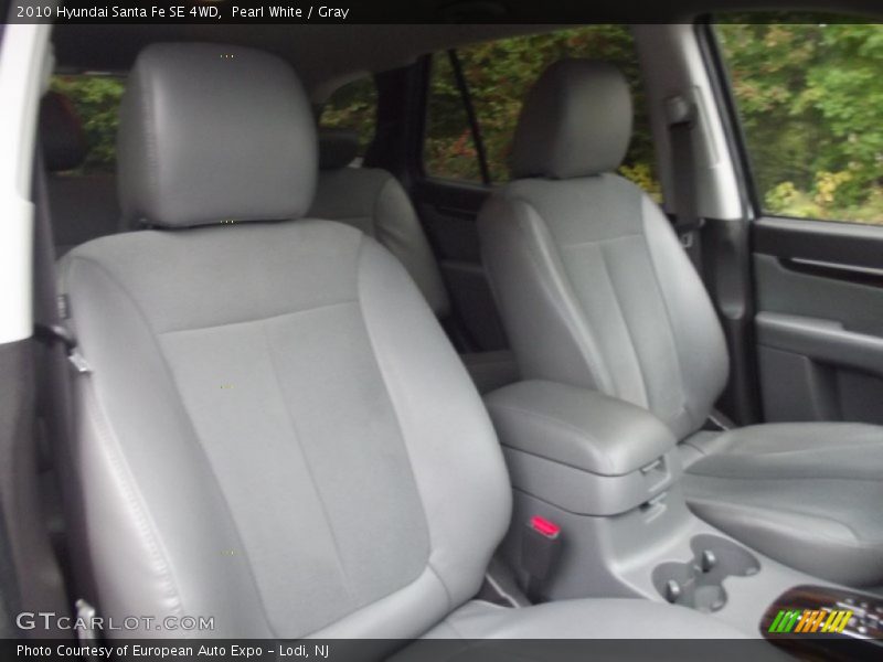 Pearl White / Gray 2010 Hyundai Santa Fe SE 4WD