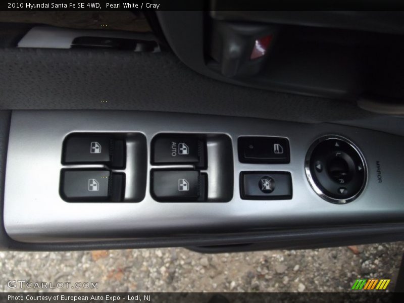 Pearl White / Gray 2010 Hyundai Santa Fe SE 4WD