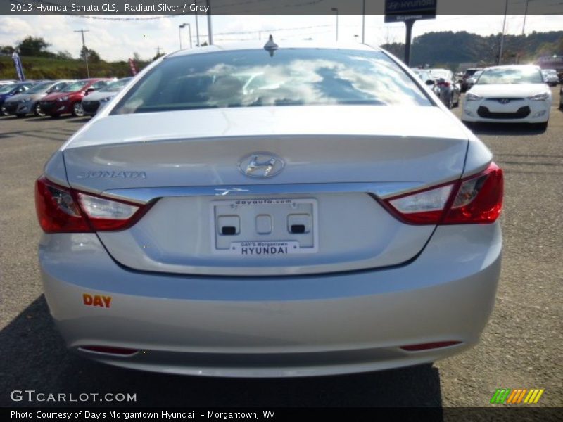 Radiant Silver / Gray 2013 Hyundai Sonata GLS