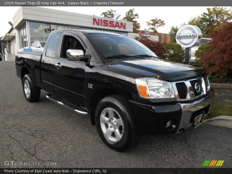 Galaxy Black / Graphite/Titanium 2004 Nissan Titan SE King Cab 4x4