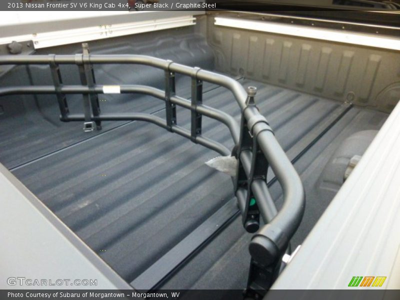 Super Black / Graphite Steel 2013 Nissan Frontier SV V6 King Cab 4x4