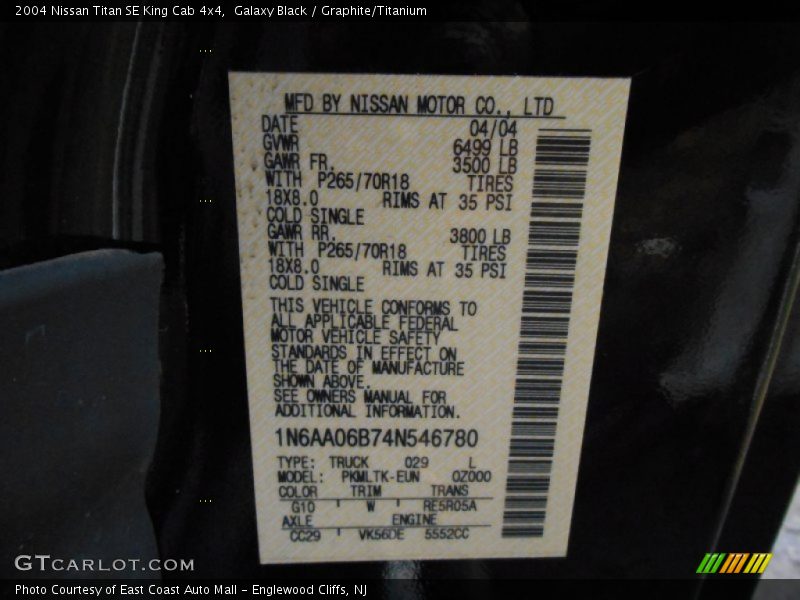 Galaxy Black / Graphite/Titanium 2004 Nissan Titan SE King Cab 4x4