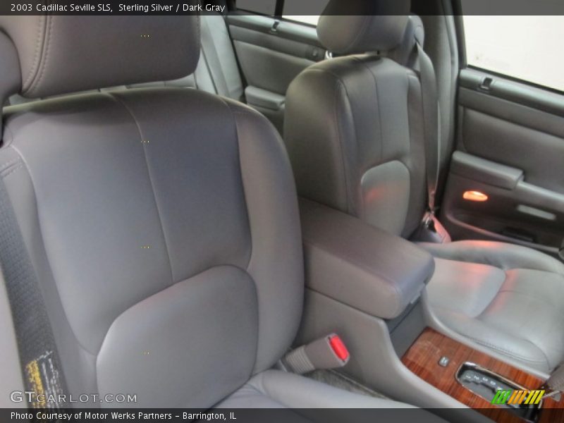 Sterling Silver / Dark Gray 2003 Cadillac Seville SLS