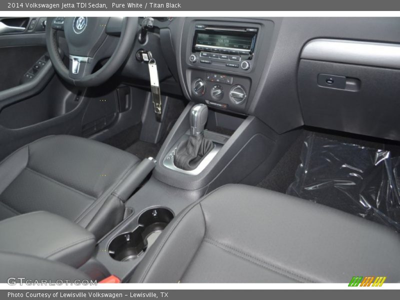 Controls of 2014 Jetta TDI Sedan