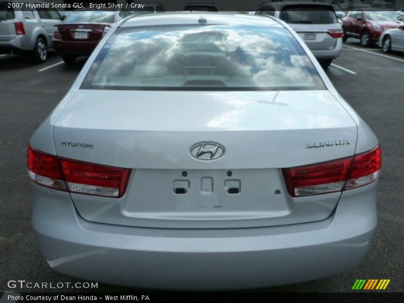 Bright Silver / Gray 2007 Hyundai Sonata GLS