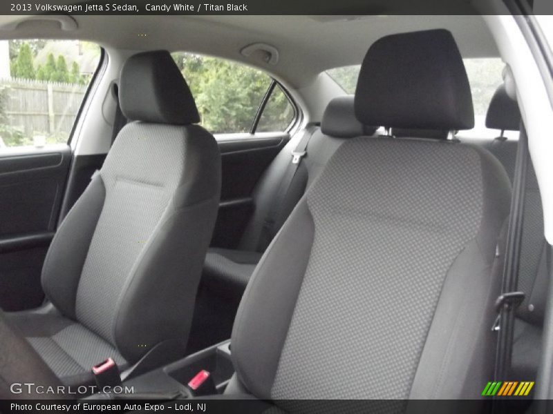 Candy White / Titan Black 2013 Volkswagen Jetta S Sedan
