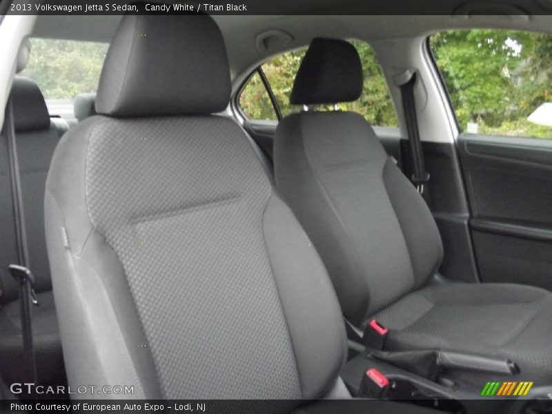 Candy White / Titan Black 2013 Volkswagen Jetta S Sedan