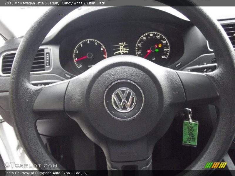 Candy White / Titan Black 2013 Volkswagen Jetta S Sedan