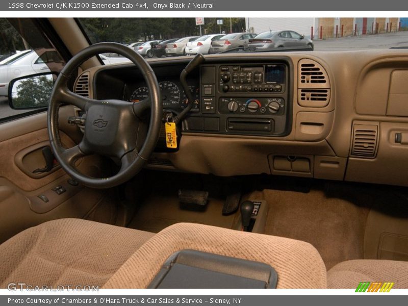 Onyx Black / Neutral 1998 Chevrolet C/K K1500 Extended Cab 4x4