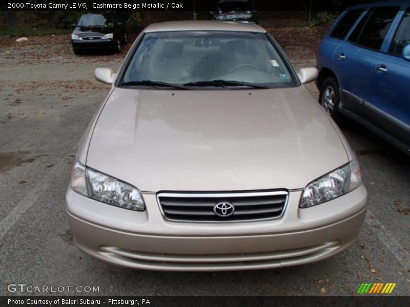 Cashmere Beige Metallic / Oak 2000 Toyota Camry LE V6