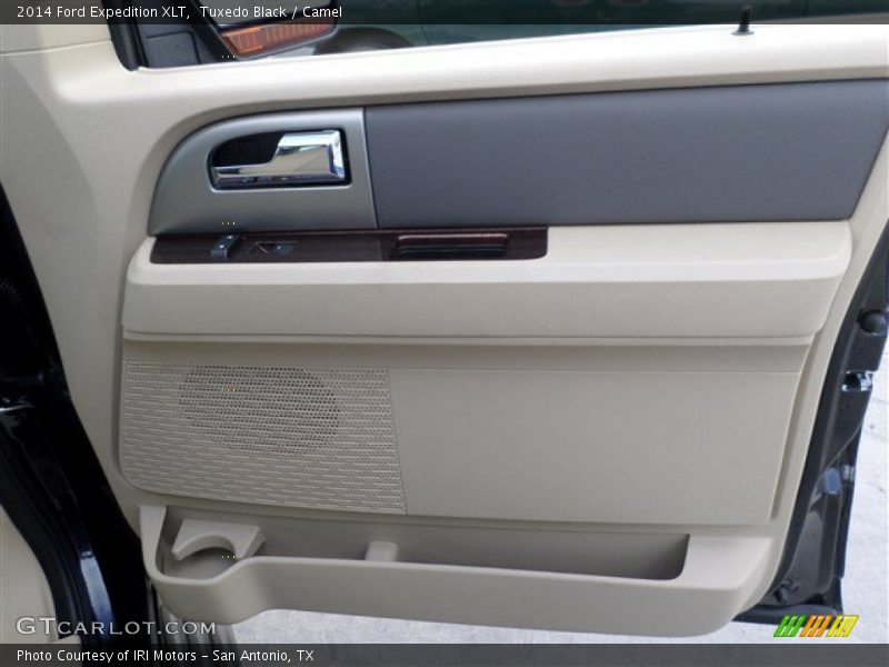 Tuxedo Black / Camel 2014 Ford Expedition XLT