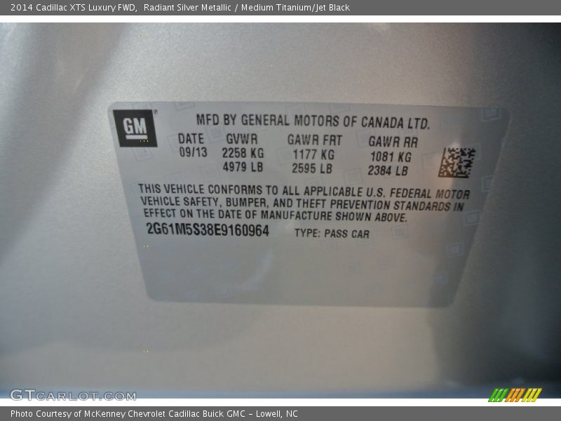 Radiant Silver Metallic / Medium Titanium/Jet Black 2014 Cadillac XTS Luxury FWD