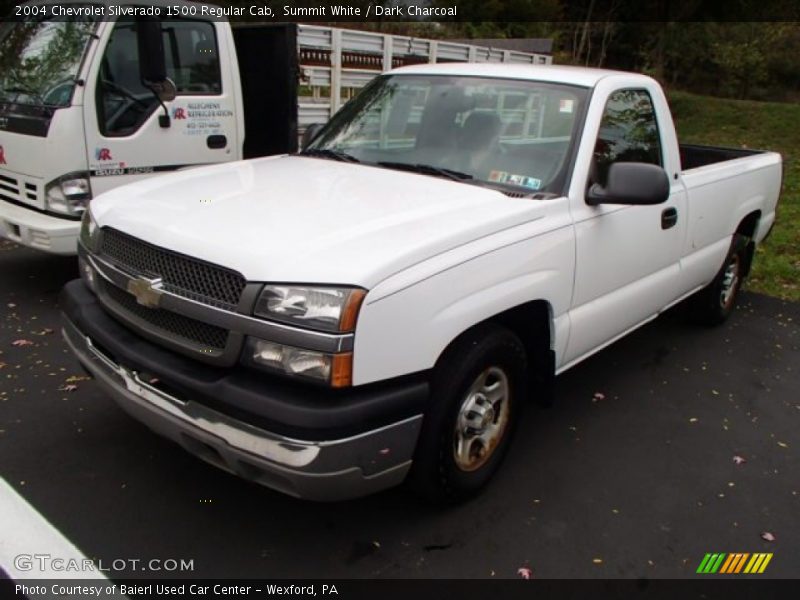 Front 3/4 View of 2004 Silverado 1500 Regular Cab