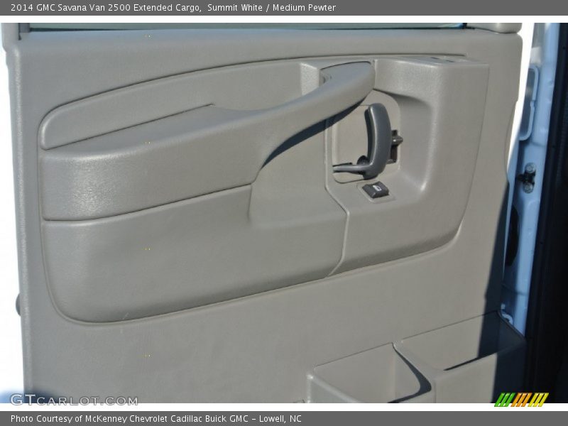 Summit White / Medium Pewter 2014 GMC Savana Van 2500 Extended Cargo