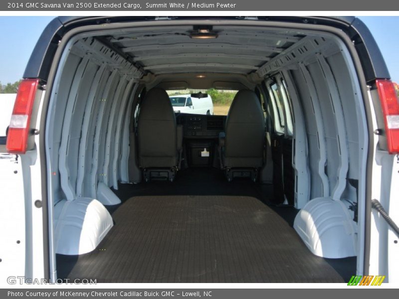 Summit White / Medium Pewter 2014 GMC Savana Van 2500 Extended Cargo