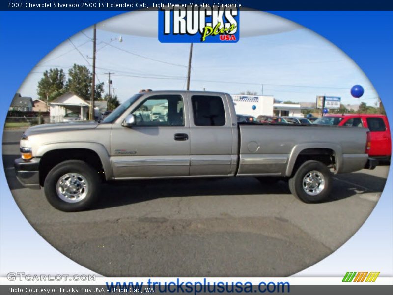 Light Pewter Metallic / Graphite 2002 Chevrolet Silverado 2500 LS Extended Cab