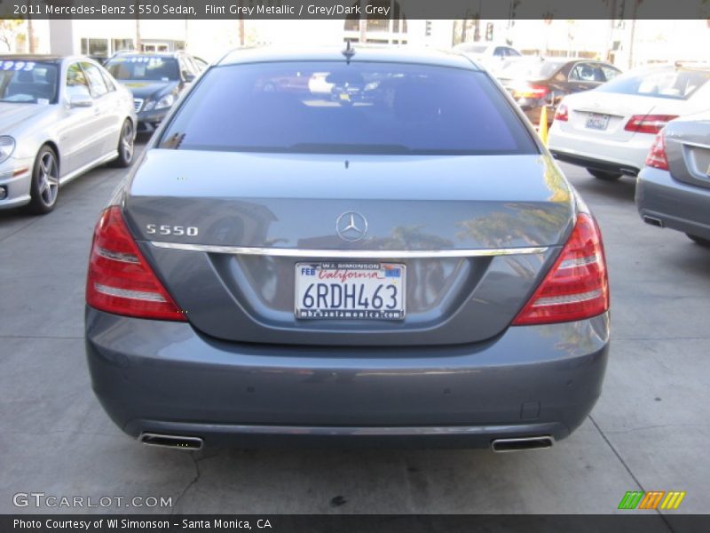 Flint Grey Metallic / Grey/Dark Grey 2011 Mercedes-Benz S 550 Sedan