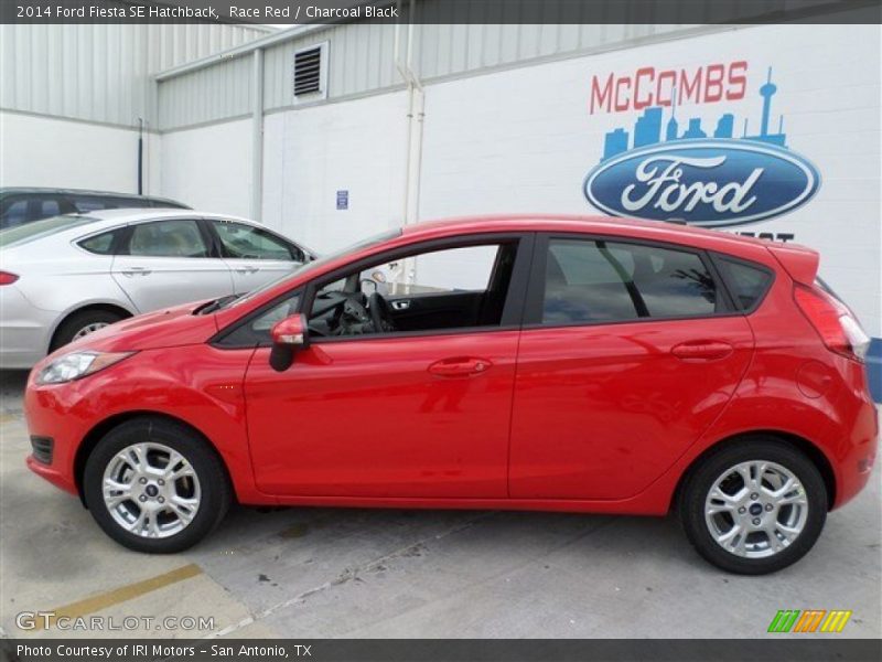 Race Red / Charcoal Black 2014 Ford Fiesta SE Hatchback