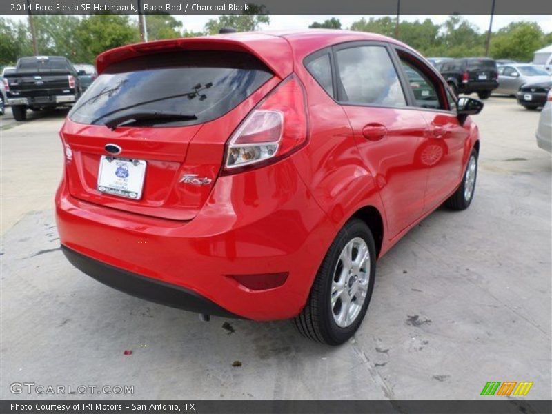 Race Red / Charcoal Black 2014 Ford Fiesta SE Hatchback