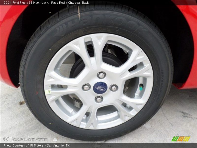 Race Red / Charcoal Black 2014 Ford Fiesta SE Hatchback