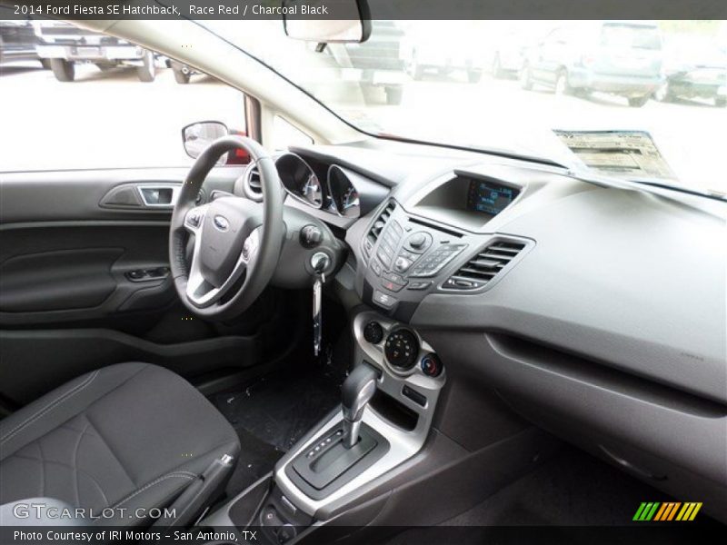 Race Red / Charcoal Black 2014 Ford Fiesta SE Hatchback