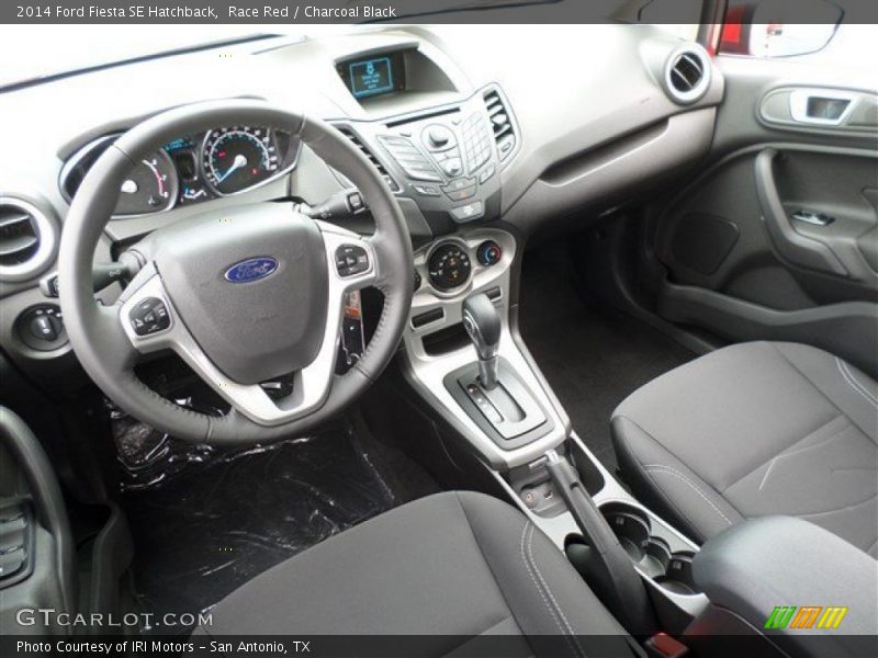 Race Red / Charcoal Black 2014 Ford Fiesta SE Hatchback