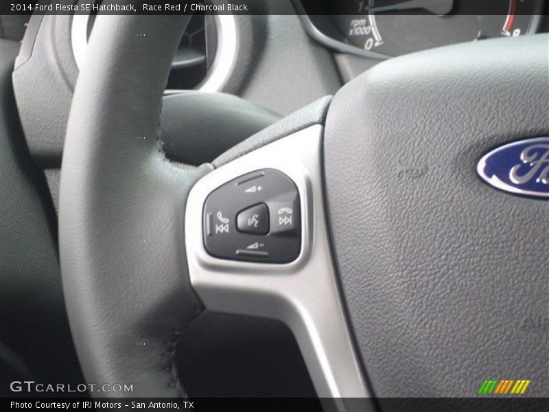 Race Red / Charcoal Black 2014 Ford Fiesta SE Hatchback