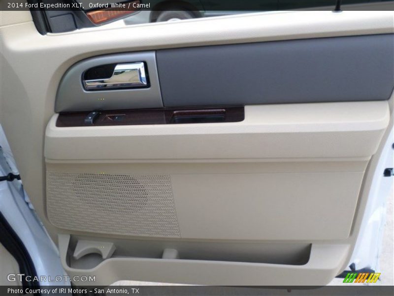 Oxford White / Camel 2014 Ford Expedition XLT